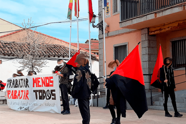 Crónica de la concentración del 27 de marzo: «Trabajar menos, trabajar todxs»